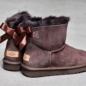 UGG Ribbon Boots Brown